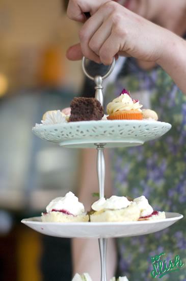 Martha's Pantry 3-tiered cake stand:: So D'lish. New Zealand's food blog website